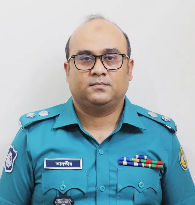 কুষ্টিয়ার সাবেক পুলিশ সুপার এস এম তানভীর আরাফাত