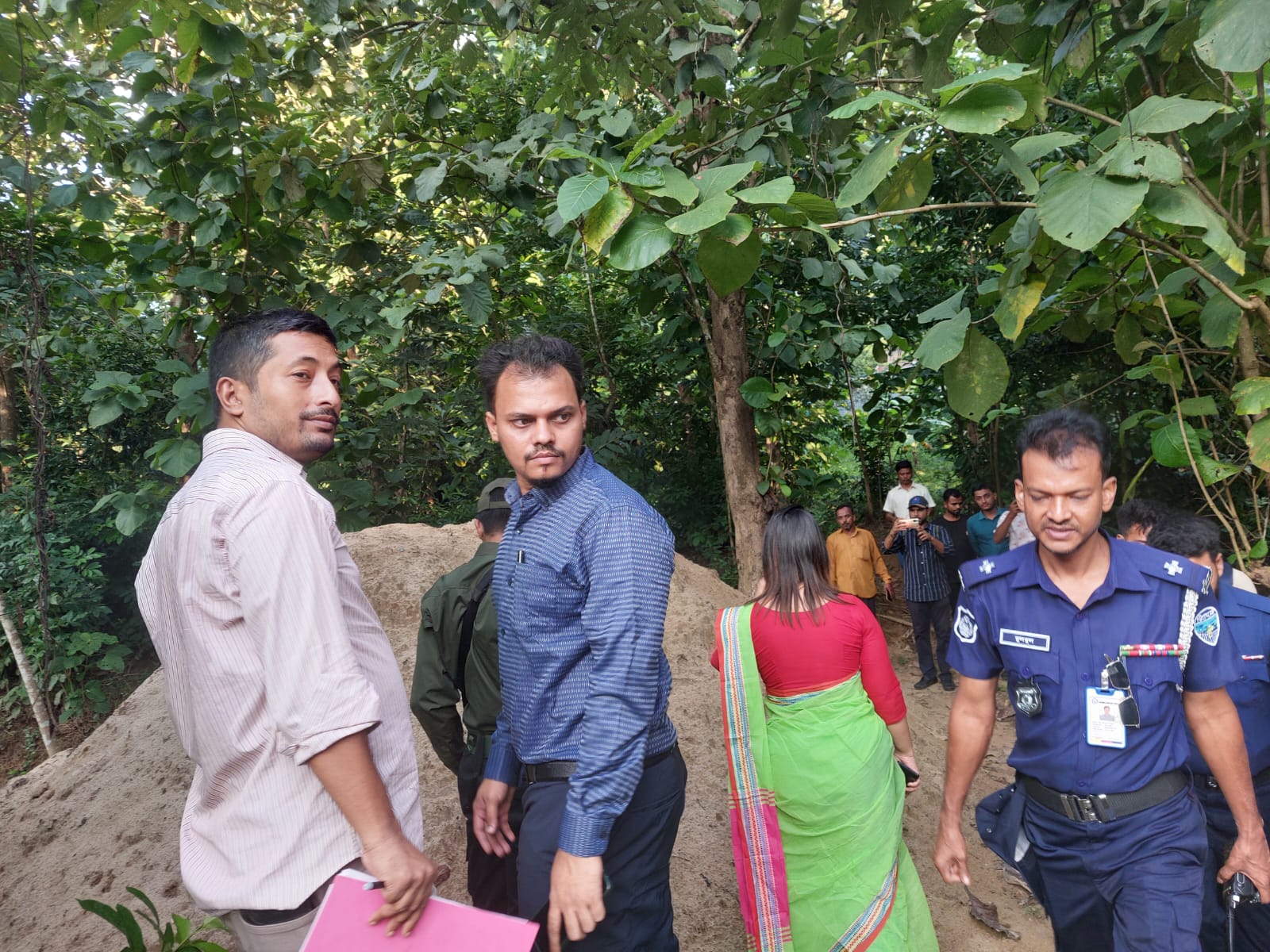 অবৈধ বালি উত্তলন নিয়ে  হলুদিয়া-কাইচতলীতে ইউএনওর অভিযান, পরিবেশ রক্ষায় এই অভিযান